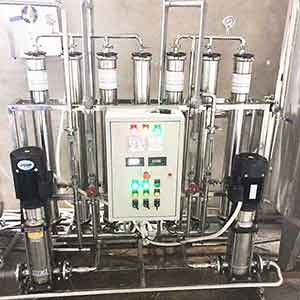 Hệ thống lọc nước tinh khiết R.O 2 cấp 500l/h dùng trong dược phẩm